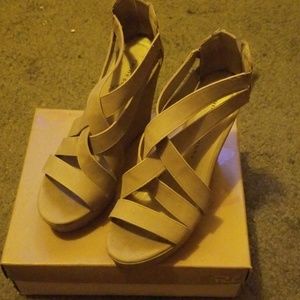 Chinese laundry wedge heels